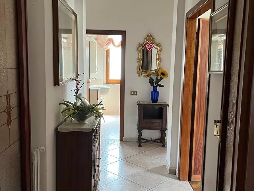 Immagine 10 di Appartamento in vendita  a Empoli