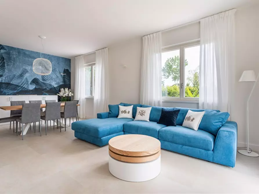 Immagine 14 di Villa in affitto  a Forte Dei Marmi