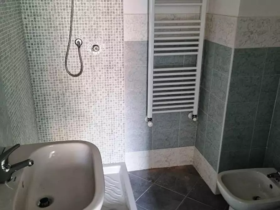 Immagine 8 di Appartamento in vendita  a Aulla