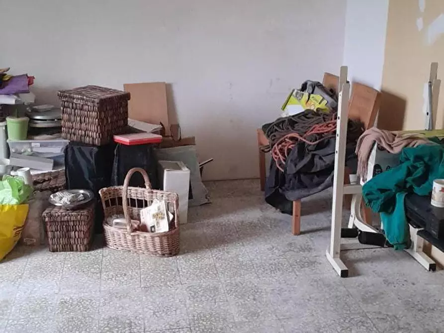 Immagine 9 di Casa indipendente in vendita  a Massa