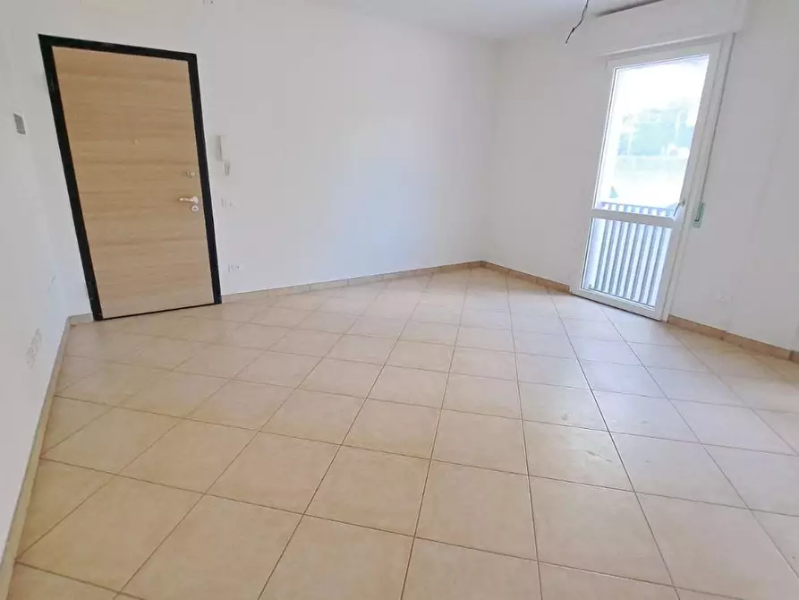 Immagine 3 di Appartamento in vendita  a Rosignano Marittimo