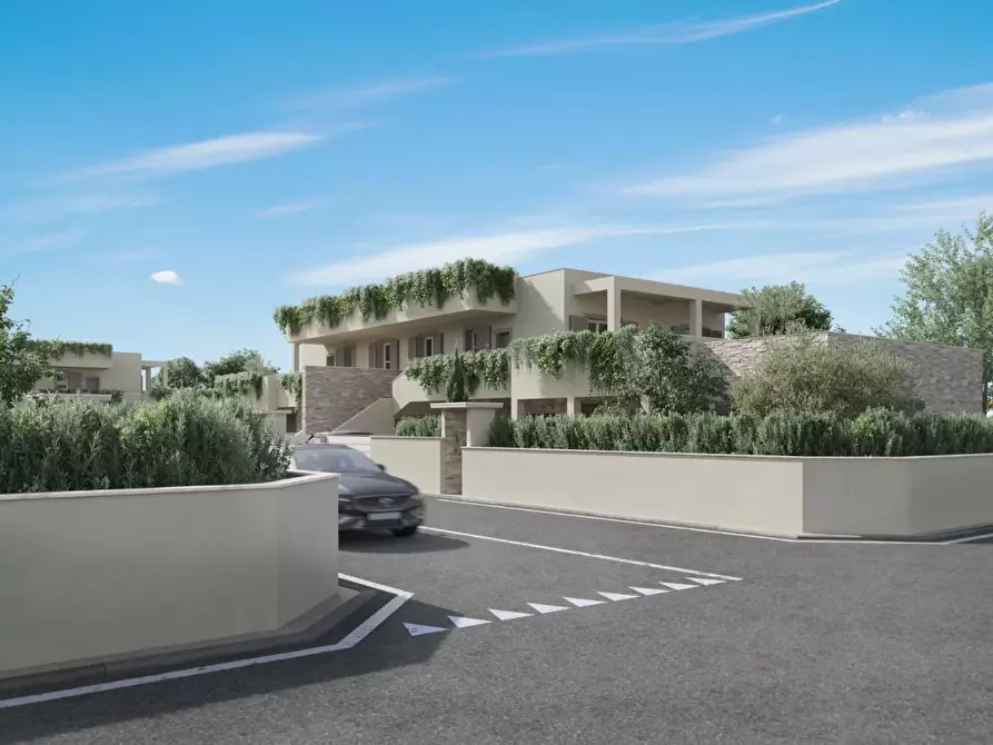 Immagine 2 di Casa quadrifamiliare in vendita  a Cecina