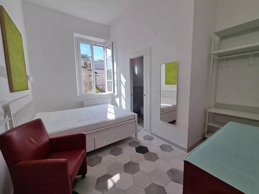 Immagine 16 di Appartamento in affitto  a Viareggio