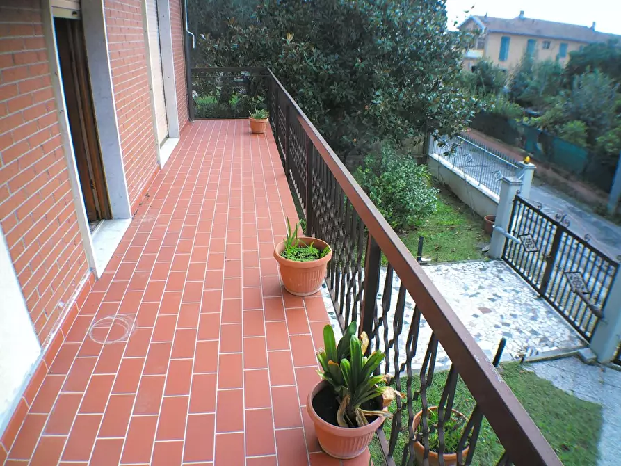 Immagine 31 di Casa indipendente in vendita  a Carrara