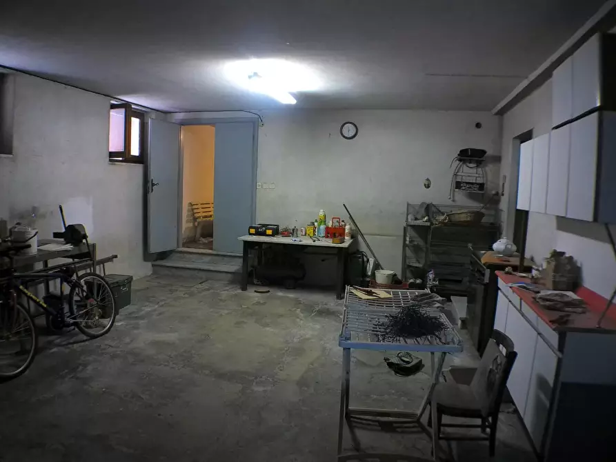 Immagine 21 di Casa indipendente in vendita  a Carrara