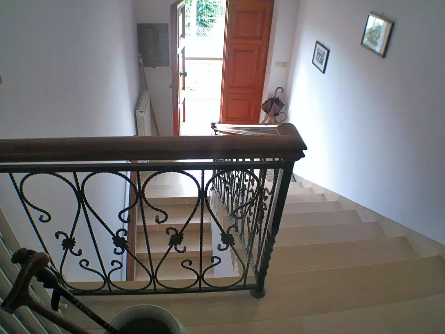 Immagine 48 di Casa indipendente in vendita  a Carrara