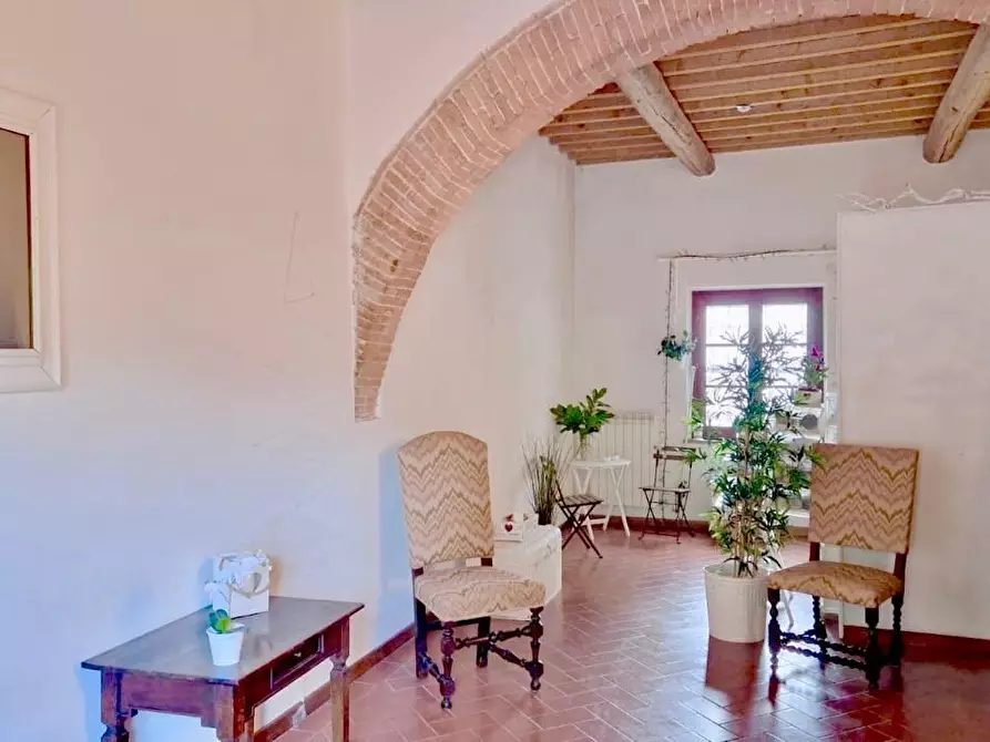 Immagine 4 di Terratetto in vendita  a Pisa