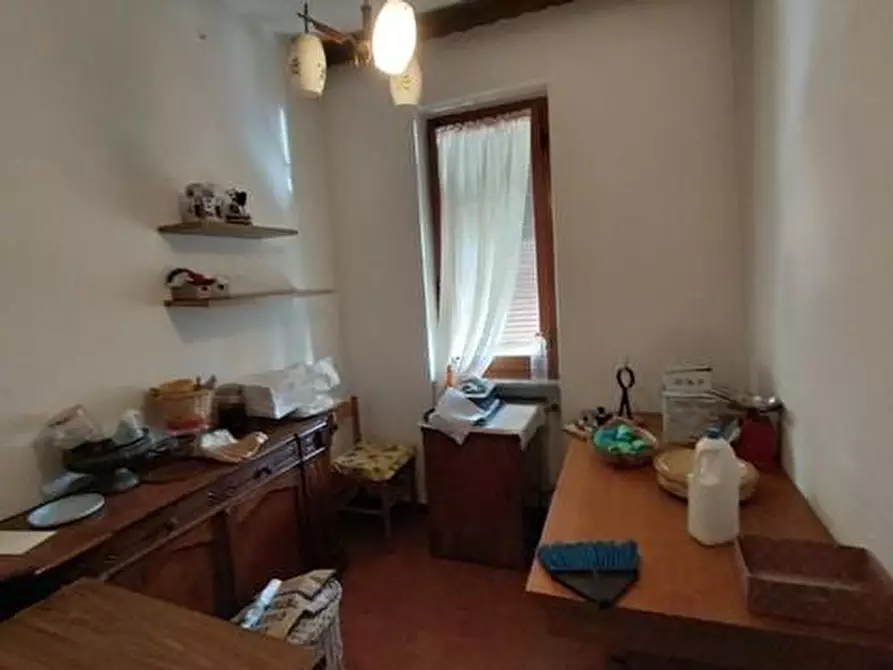 Immagine 16 di Casa semindipendente in vendita  a Massa