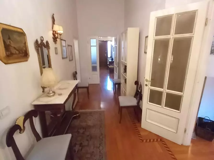 Immagine 44 di Villa in vendita  a Cascina