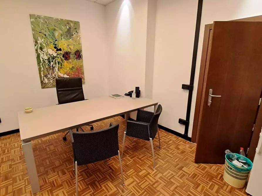 Immagine 10 di Villa in vendita  a Rosignano Marittimo