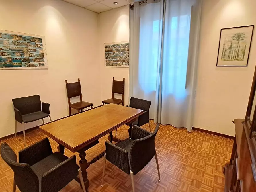 Immagine 6 di Villa in vendita  a Rosignano Marittimo