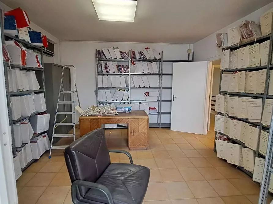 Immagine 23 di Villa in vendita  a Rosignano Marittimo