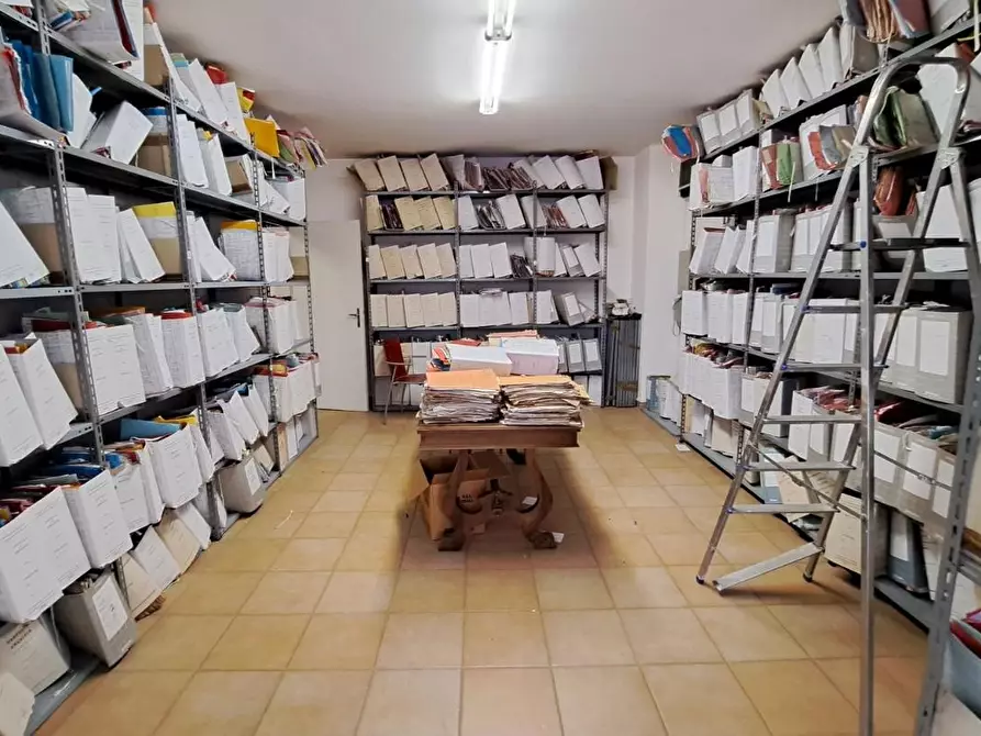 Immagine 19 di Villa in vendita  a Rosignano Marittimo