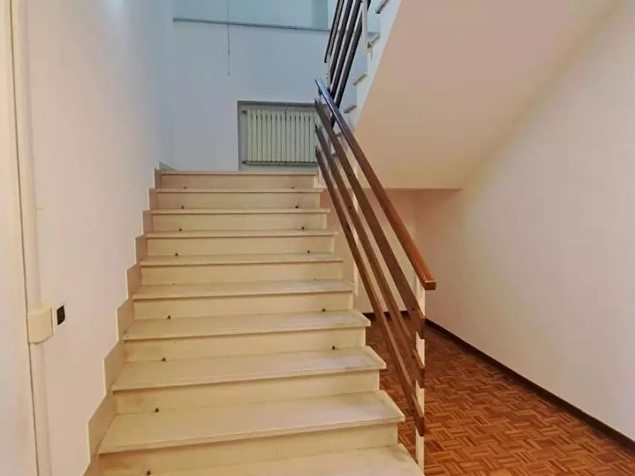 Immagine 14 di Villa in vendita  a Rosignano Marittimo