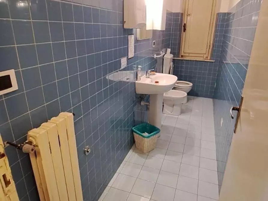 Immagine 13 di Villa in vendita  a Rosignano Marittimo