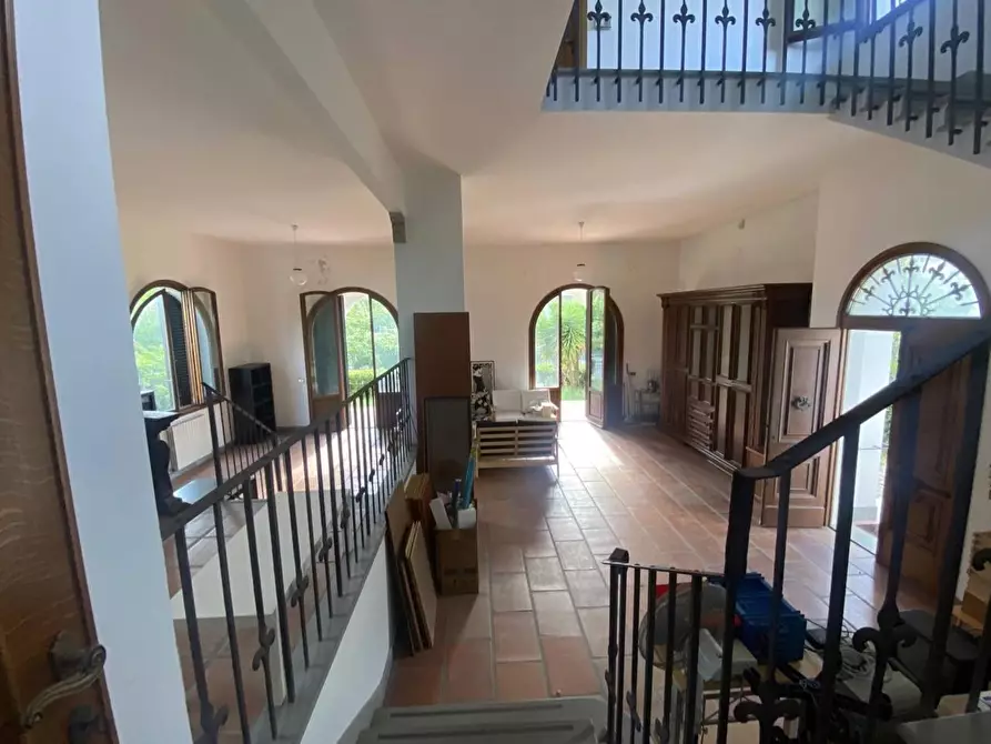 Immagine 10 di Villa in vendita  a Pisa