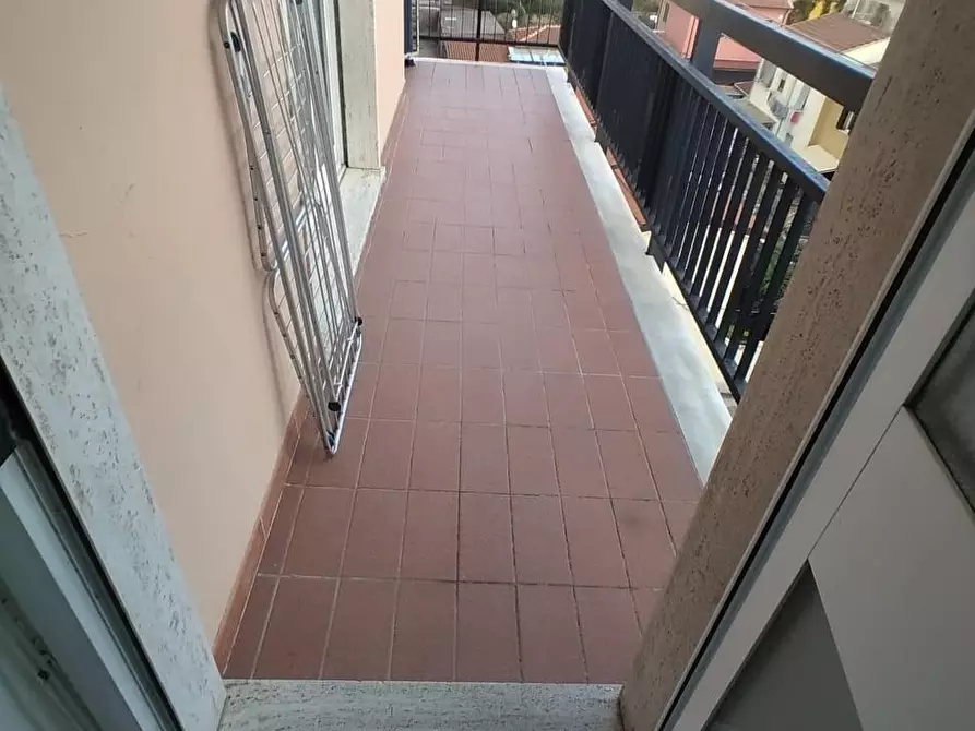 Immagine 14 di Appartamento in vendita  a Carrara