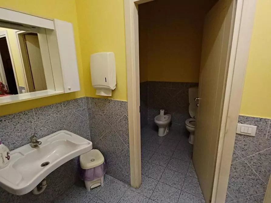 Immagine 5 di Ufficio in vendita  a Empoli