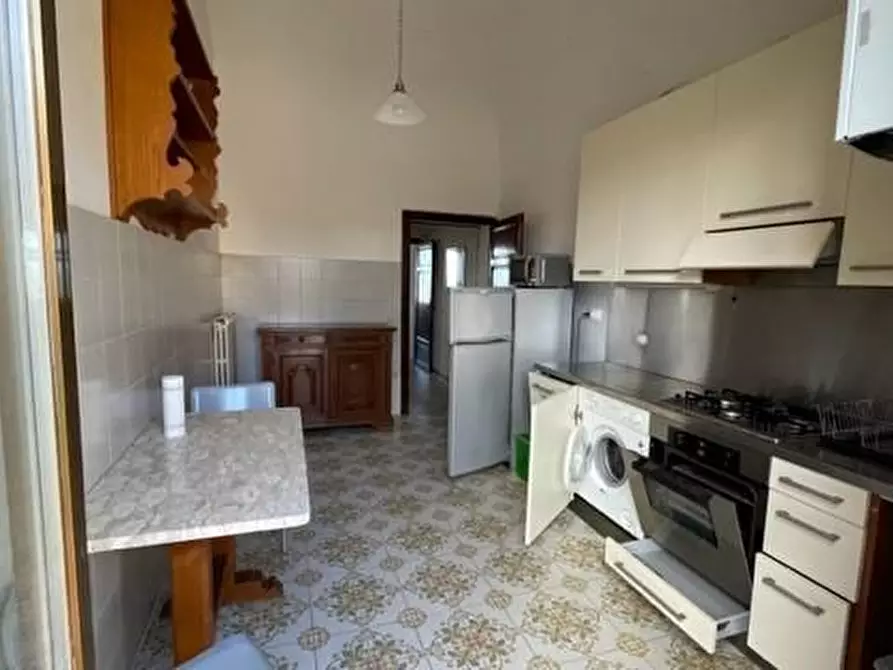 Immagine 7 di Appartamento in affitto  a Pisa