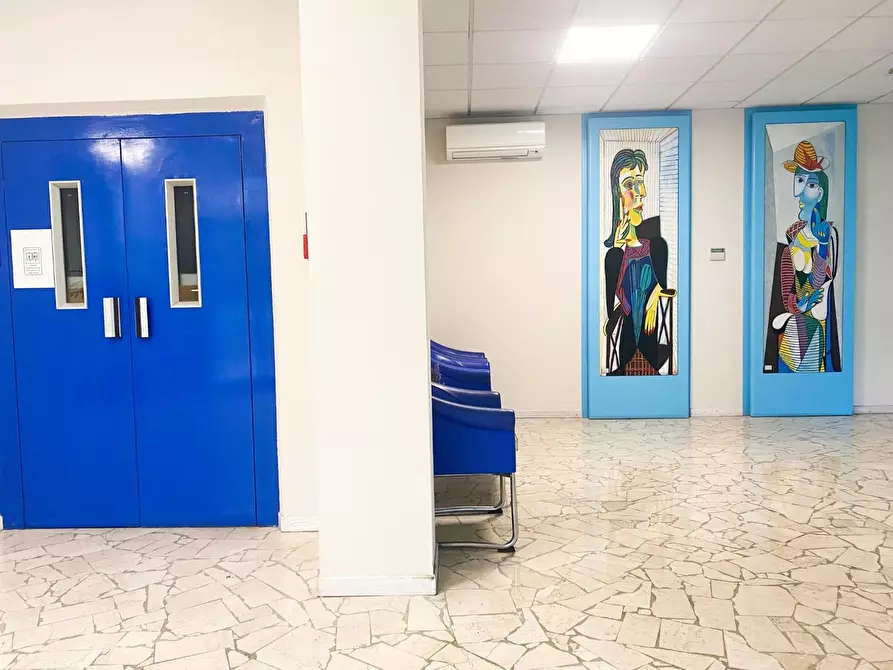 Immagine 8 di Ufficio in vendita  a Empoli