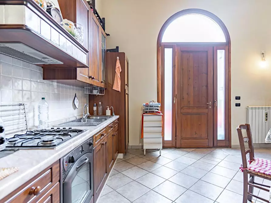 Immagine 5 di Appartamento in vendita  a Empoli