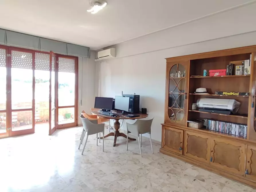 Immagine 3 di Mansarda in vendita  a Viareggio