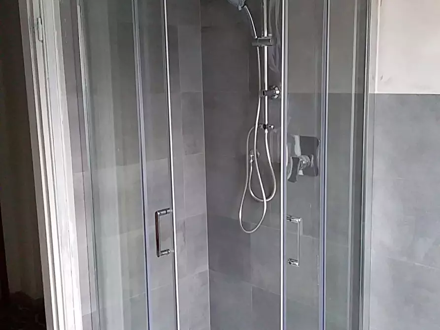 Immagine 8 di Appartamento in affitto  a Pisa