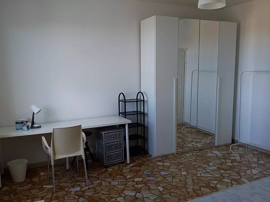 Immagine 6 di Appartamento in affitto  a Pisa