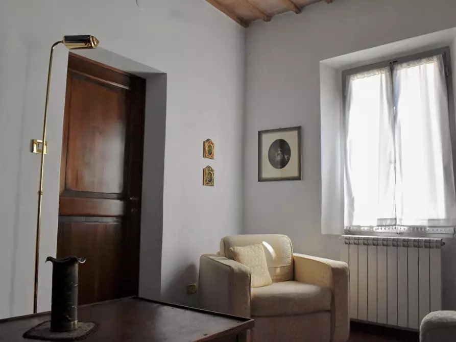 Immagine 11 di Appartamento in vendita  a Colle Di Val D'elsa