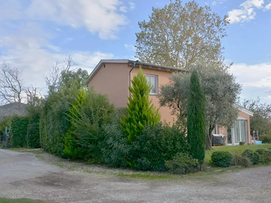Immagine 13 di Villa in vendita  a San Giuliano Terme