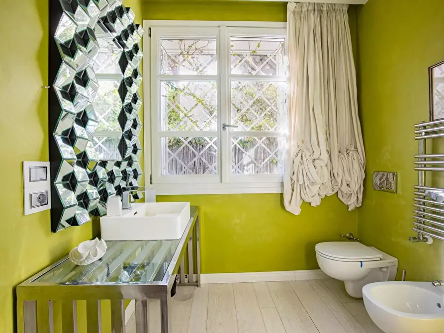 Immagine 5 di Villa in affitto  a Forte Dei Marmi