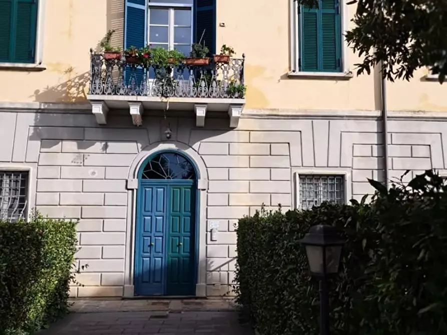 Immagine 106 di Appartamento in vendita  a San Giuliano Terme