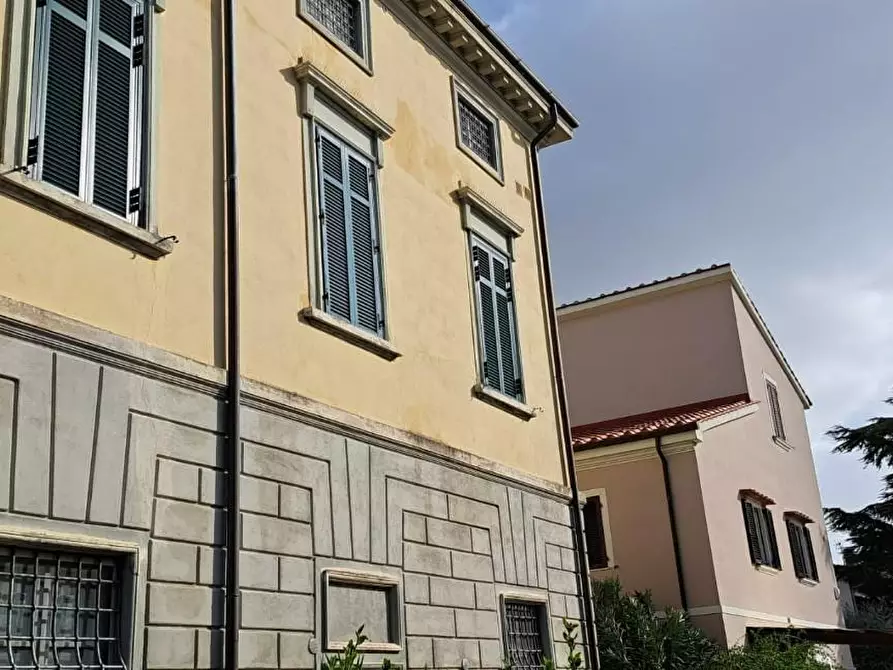 Immagine 8 di Appartamento in vendita  a San Giuliano Terme