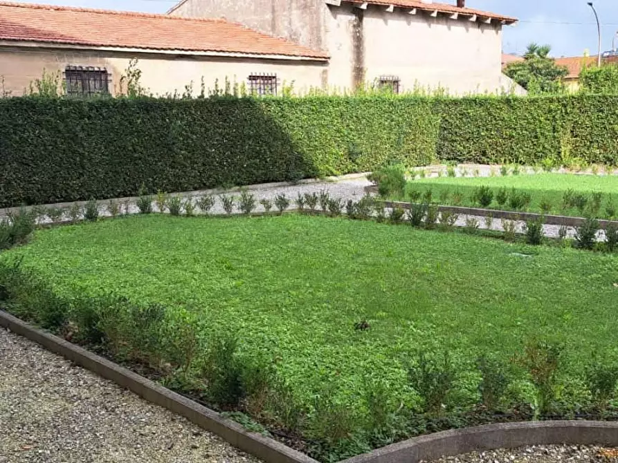 Immagine 39 di Appartamento in vendita  a San Giuliano Terme