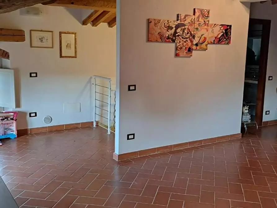 Immagine 70 di Appartamento in vendita  a San Giuliano Terme