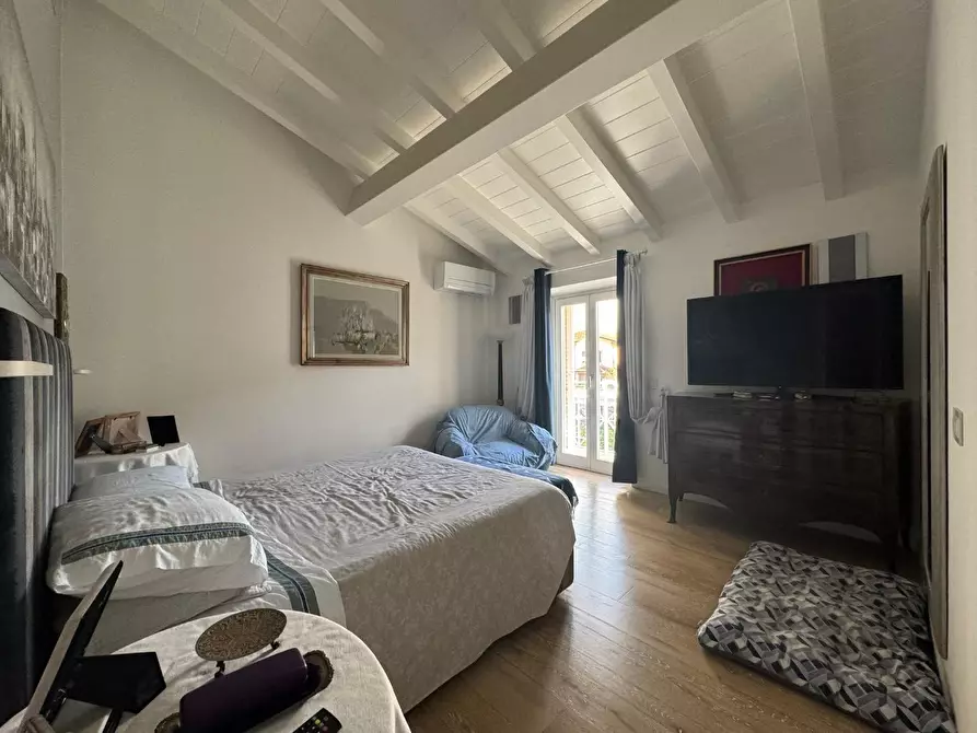 Immagine 22 di Villa in vendita  a Forte Dei Marmi