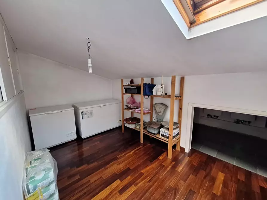 Immagine 24 di Casa bifamiliare in vendita  a Porcari