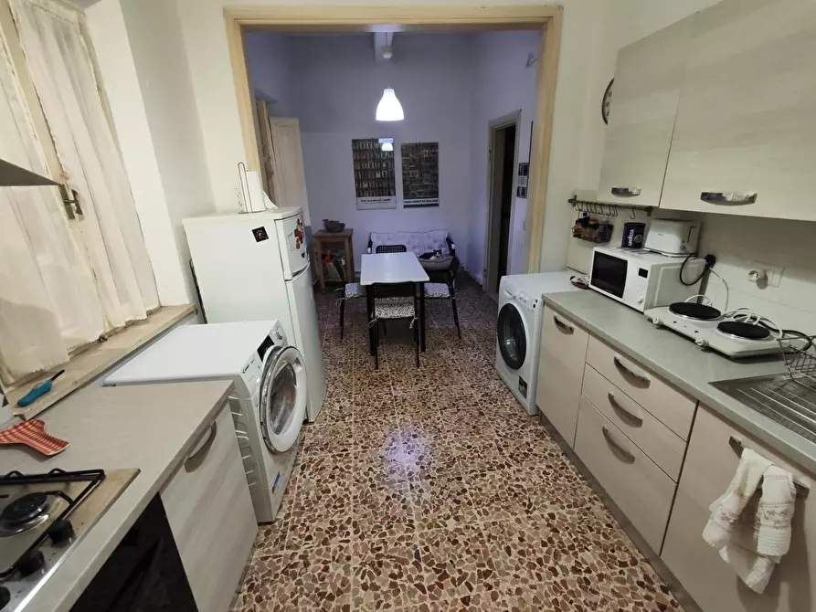 Immagine 12 di Appartamento in affitto  a Pisa