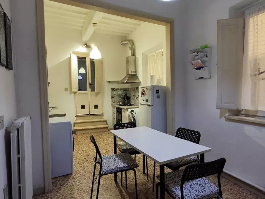 Immagine 5 di Appartamento in affitto  a Pisa