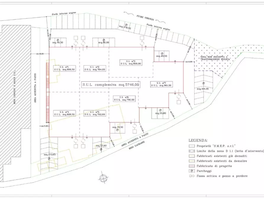 Immagine 7 di Capannone industriale in vendita  a Seravezza