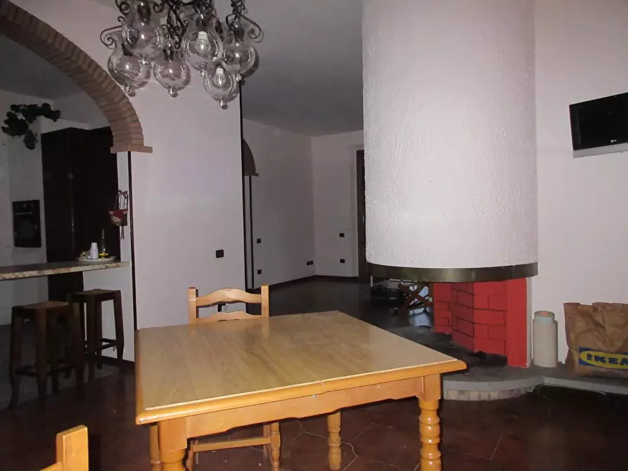 Immagine 3 di Villa in vendita  a Montespertoli