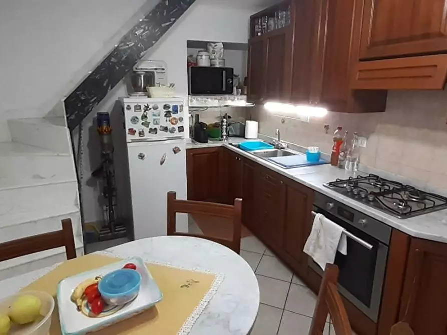 Immagine 21 di Porzione di casa in vendita  a Carrara