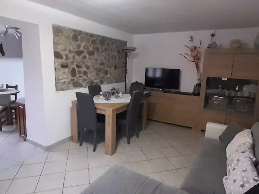 Immagine 23 di Porzione di casa in vendita  a Carrara