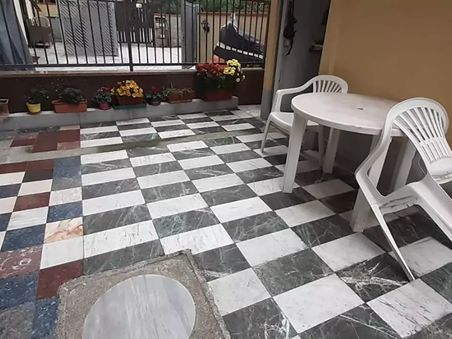 Immagine 11 di Porzione di casa in vendita  a Carrara