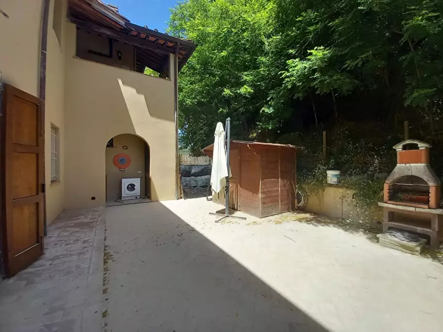 Immagine 50 di Appartamento in vendita  a Palaia