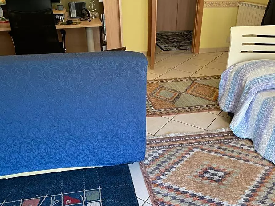 Immagine 6 di Appartamento in vendita  a Carrara