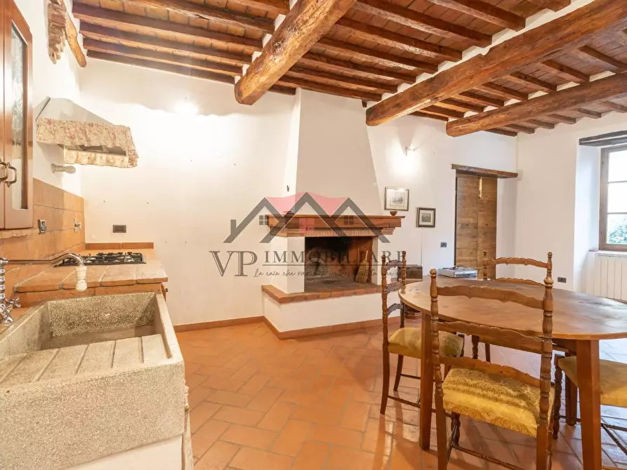 Immagine 5 di Appartamento in vendita  a Castelnuovo Val Di Cecina