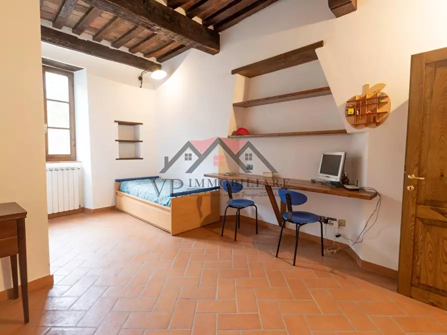 Immagine 13 di Appartamento in vendita  a Castelnuovo Val Di Cecina