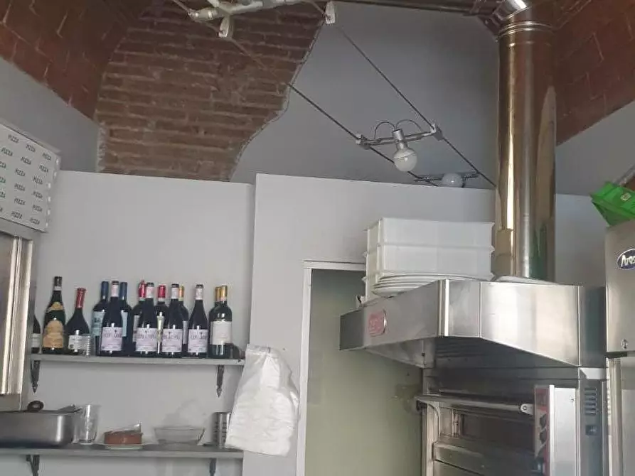 Immagine 4 di Bar / Ristorante in vendita  a Pisa