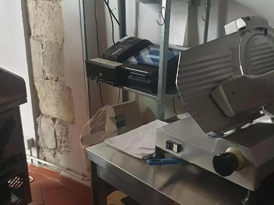 Immagine 2 di Bar / Ristorante in vendita  a Pisa